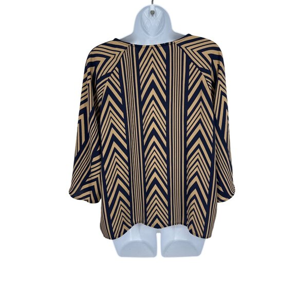 Chico's Chevron Print Navy & Beige  Zip Front 3/4 Sleeves Blouse Size 2 US L - Picture 4 of 9